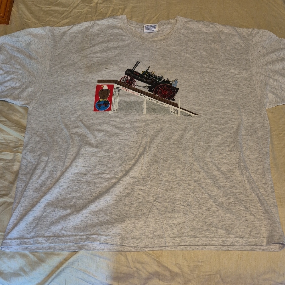 Case Tractors Graphic T-shirt XL